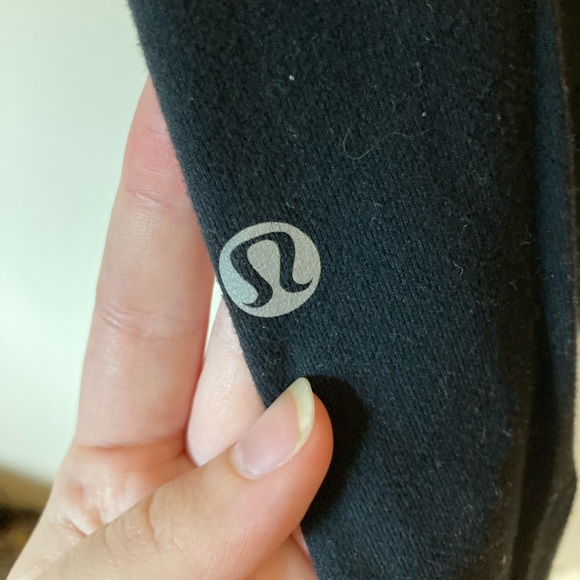 Lululemon bootcut legging - Picture 3 of 3